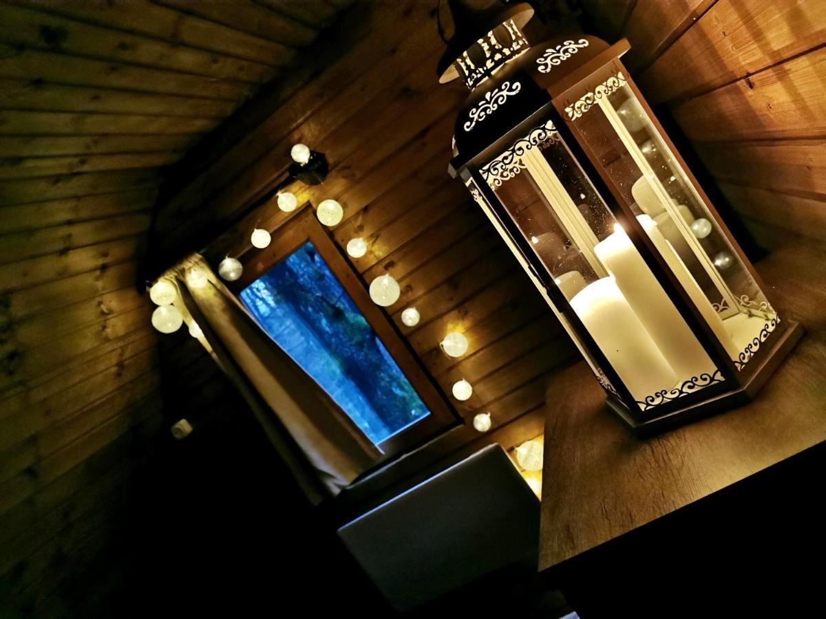 Toelgyes Menedek Apartment นอซวาย ภายนอก รูปภาพ